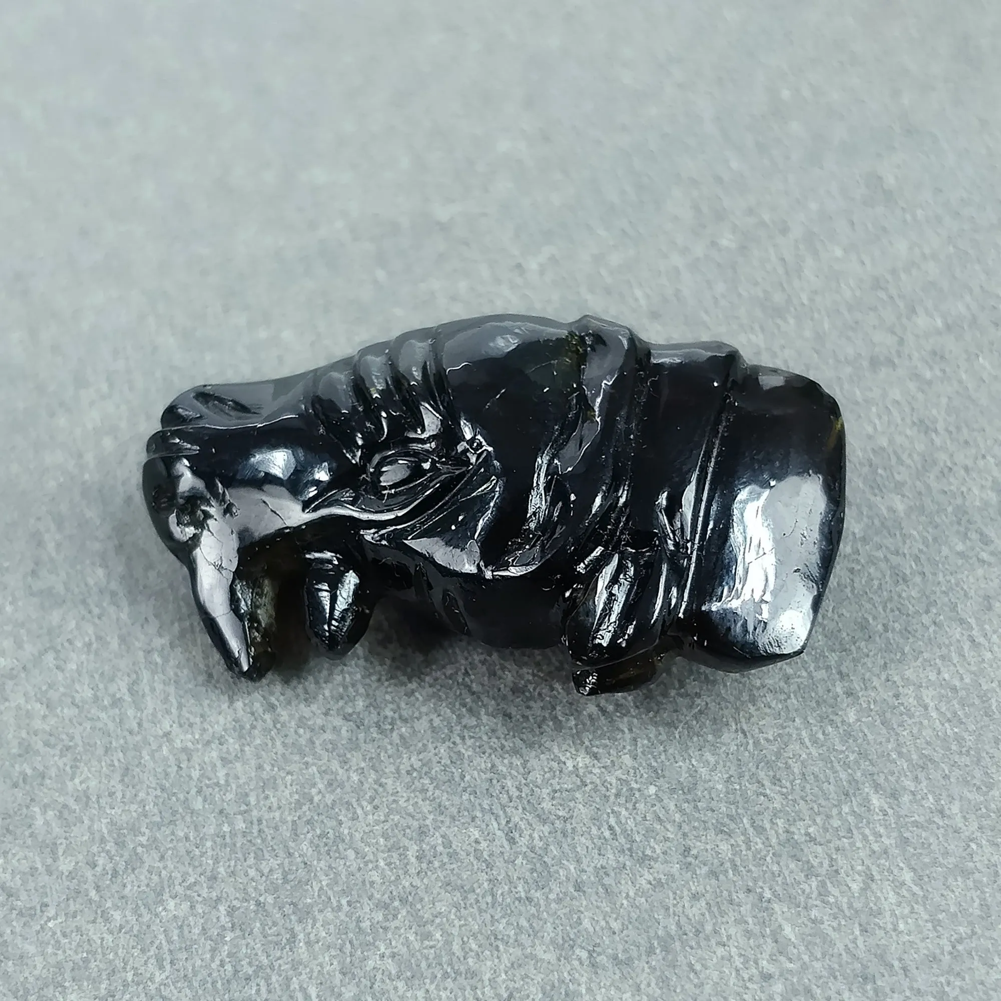 BLACK TOURMALINE Gemstone Carving : 25.00cts Natural Untreated Tourmaline Hand Carved RHINOCEROS 28*16mm (With Video)