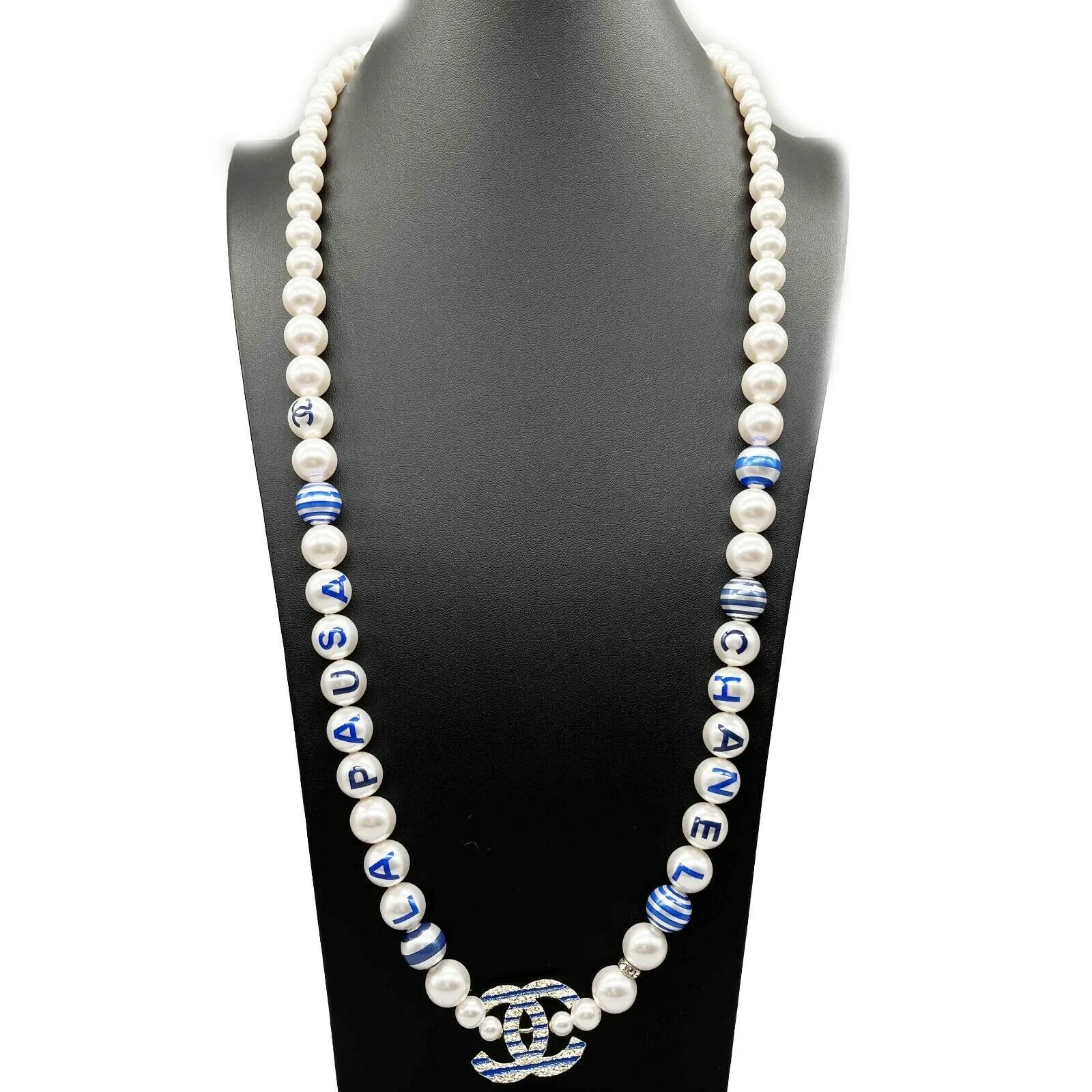 CHANEL - 19C - 2019 Cruise - La Pausa Glass Pearl CC Long - White Blue Necklace