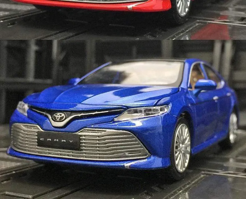 New 1:32 Toyota Eighth Generation 8 Camry Simulation Car Model Alloy Car Model Toy Car Decoration Boy Birthday Gift Collection