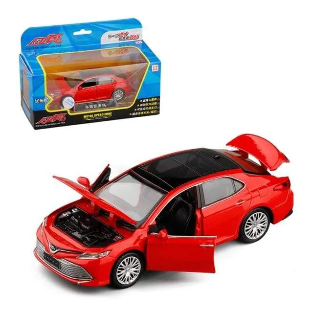 New 1:32 Toyota Eighth Generation 8 Camry Simulation Car Model Alloy Car Model Toy Car Decoration Boy Birthday Gift Collection