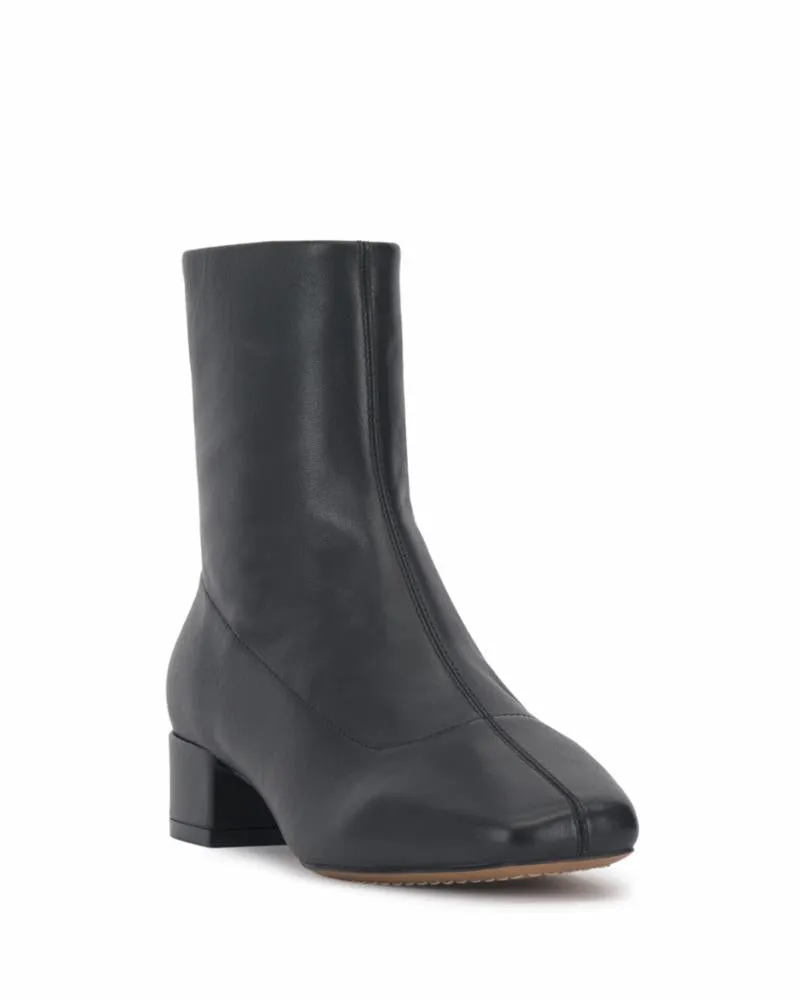 Vince Camuto FINDREE BLACK/SOFT COW NAPPA